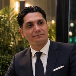محمود یوسفی
