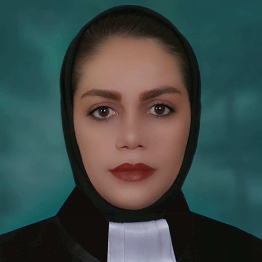 فائزه احمدی