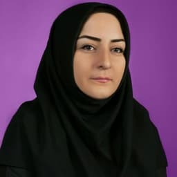 سمیه احمدی