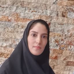 زهرا حسینی‌نژاد