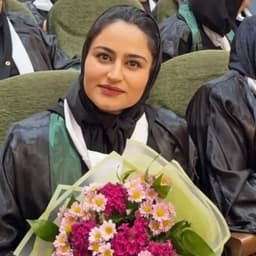 مهسا سلطانیان