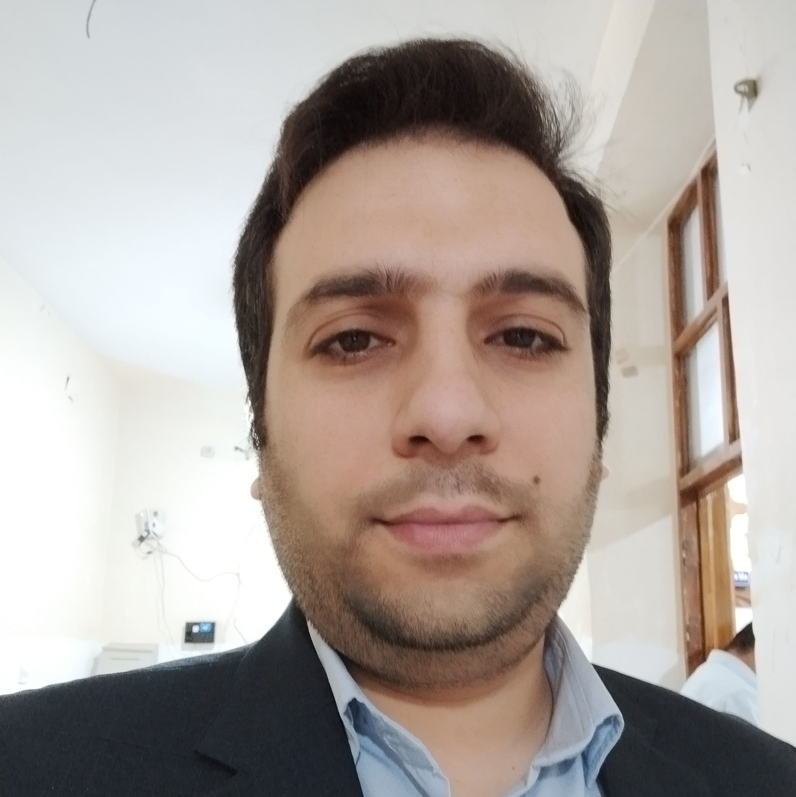 علیرضا خزان