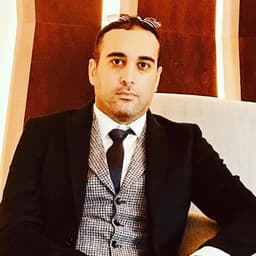 وحید قاسمی