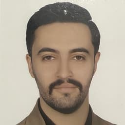 پویا وکیلی
