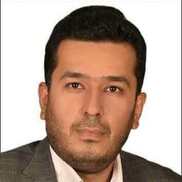 مصطفی مومنی