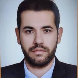 ایمان بیات