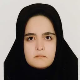نیوشا سادات ناظمی
