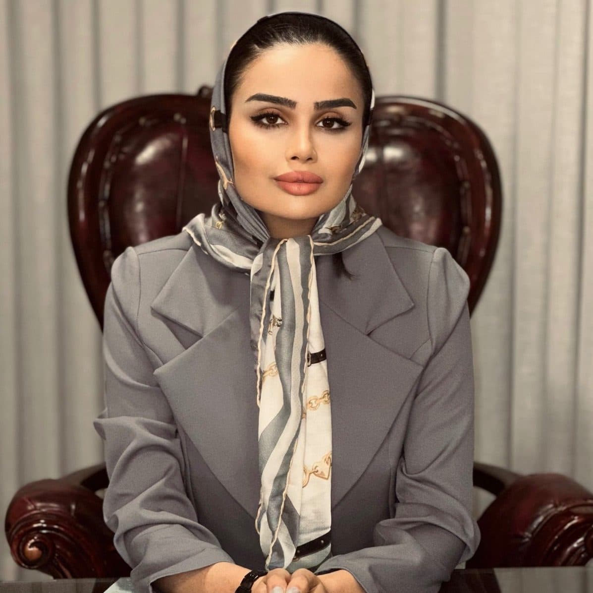 متینه فائزنژاد