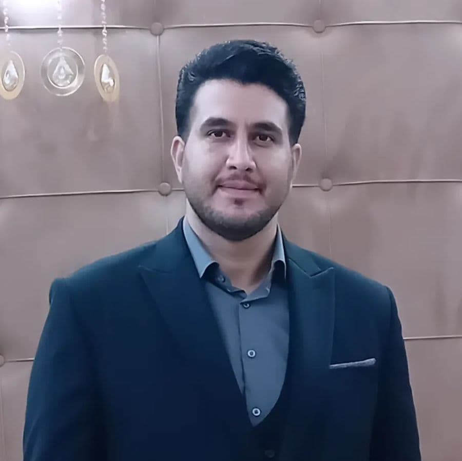 علی رضا عادلی