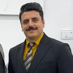 کیوان بی نیاز