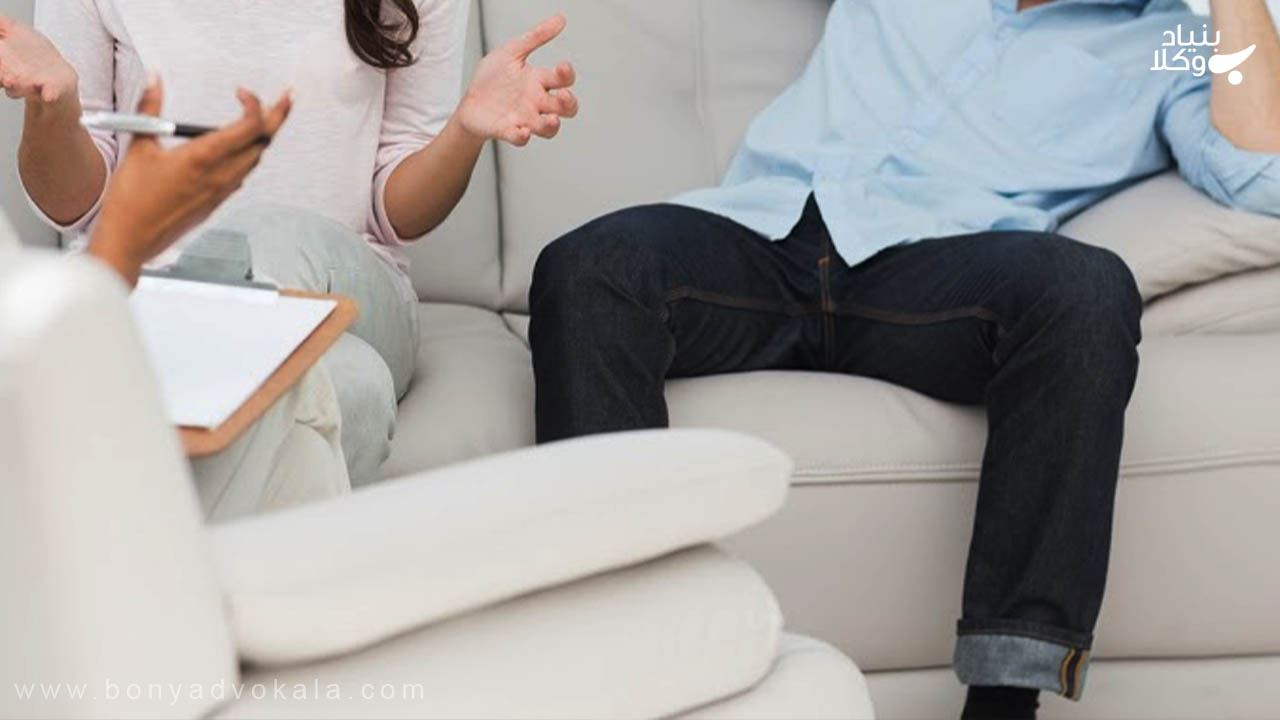وکیل طلاق دوران عقد با باکره بودن زن