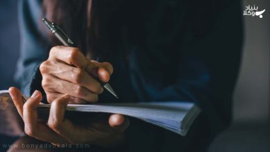 وکیل برای نوشتن لایحه