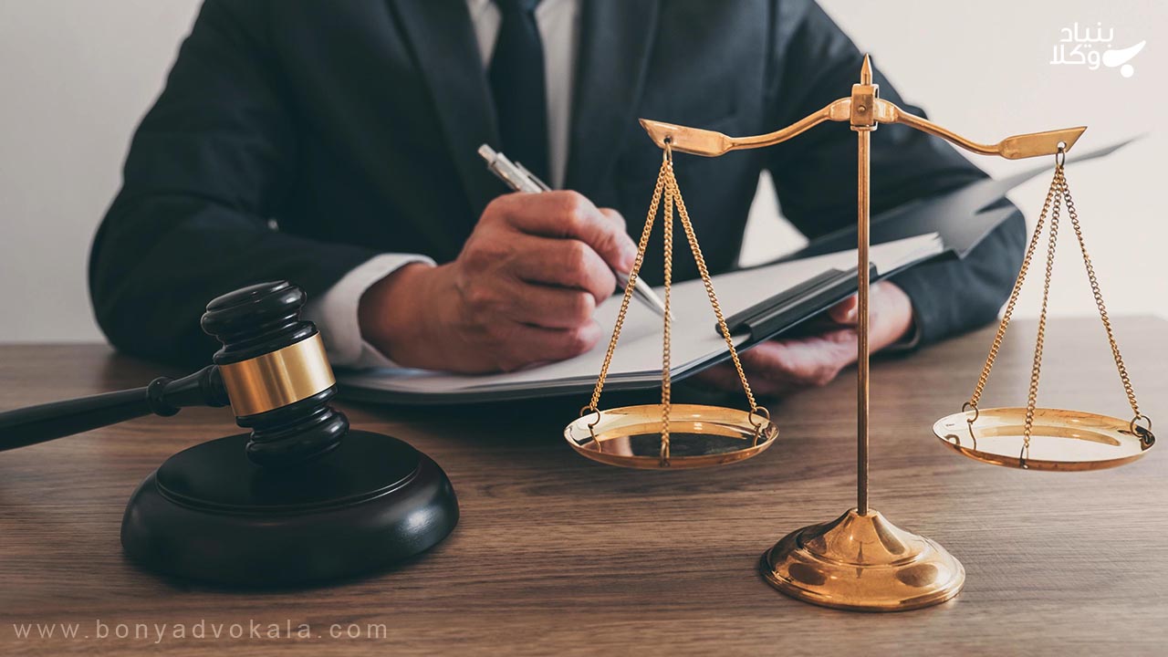 رد اتهام سرقت با وکیل