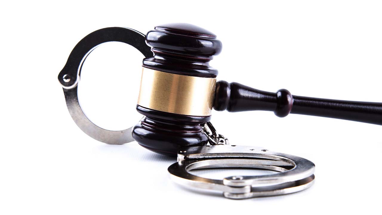 ایرادات ماده 442 آیین دادرسی کیفری