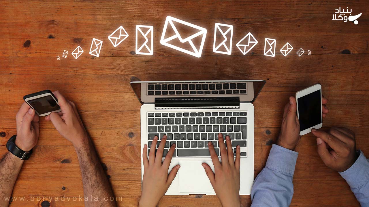 فرستادن عکس خود برای نامحرم در فضای مجازی