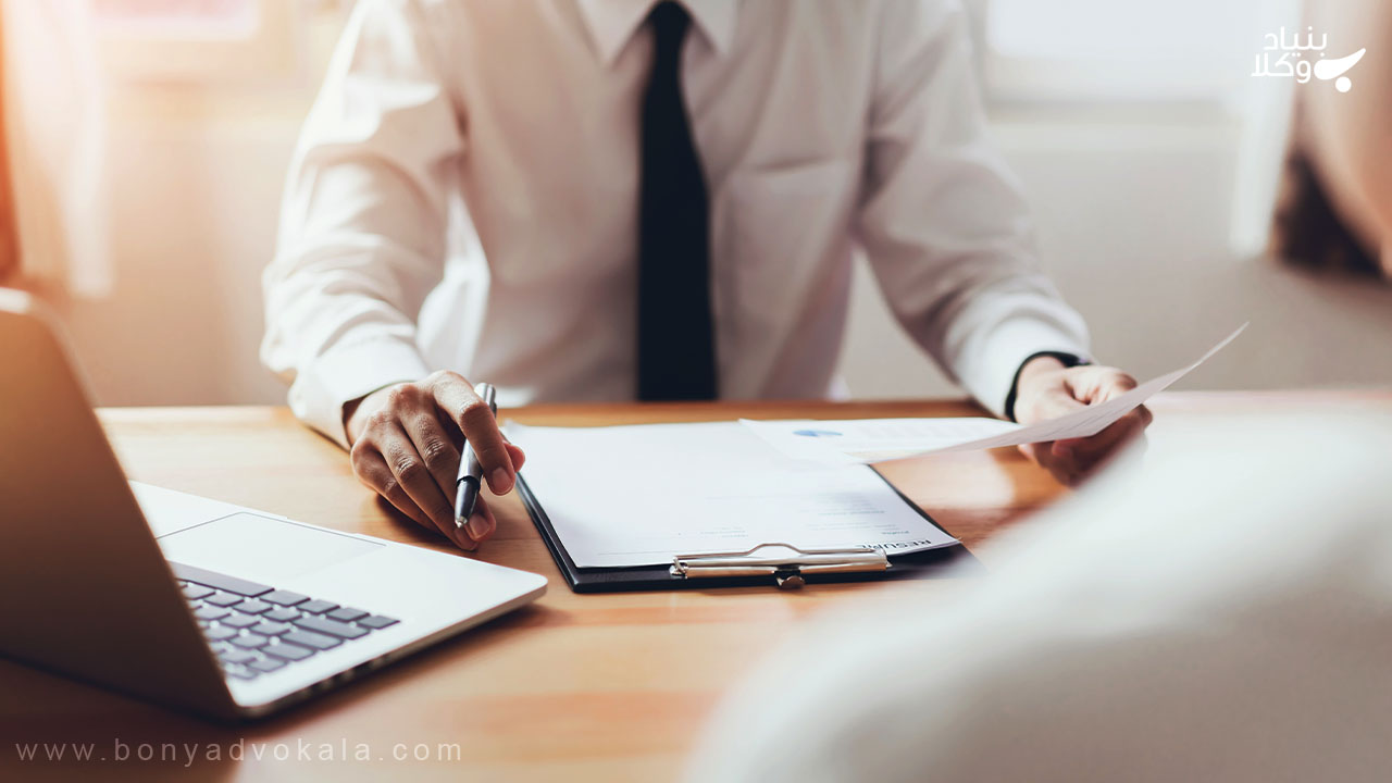 شکایت از کارفرما بابت پرداخت نکردن حقوق 2 مفاهیم حقوقی کارگر و کارفرما