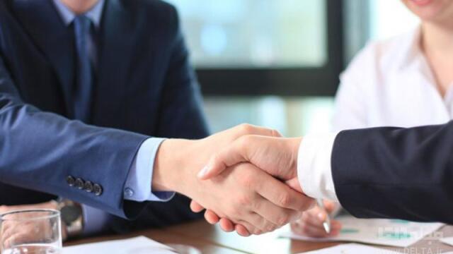 تدلیس در معاملات دولتی