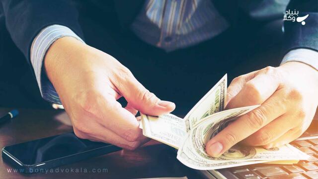 بررسی قانون قاچاق کالا و ارز